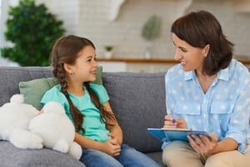 entrevista-psicologica-niños-large (1) (1) (1)